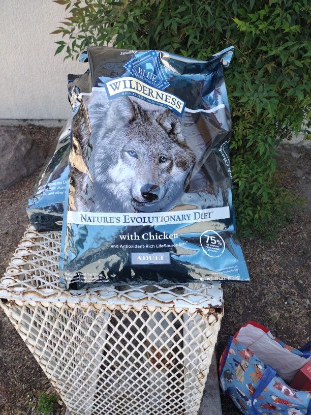 Blue Buffalo Wilderness Chicken Flavor