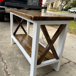 Entryway/ Console/TV Stand/ Buffet/ Media Console