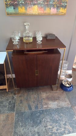 West Elm Mid-Century Modern Bar Cabinet / Wine Storage Console