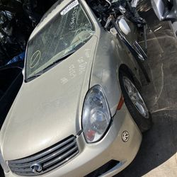 2005 Infiniti g35  parts