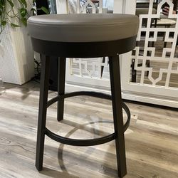 Spinning Stool Chair