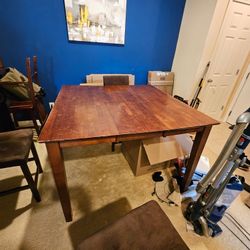 🍽 FREE Dining Room Table – Sturdy, Built-In Extender (Lovejoy/Hampton) 🍽