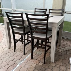 Bar Top Table