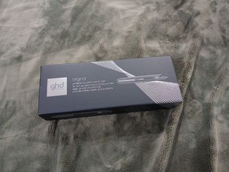 Ghd Professional Styling Iron (Straightener)