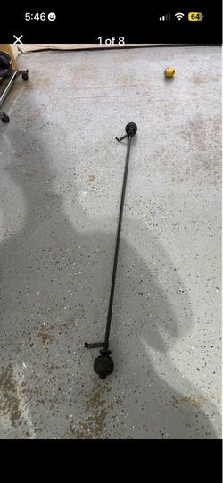 Decorative Metal Curtain Rod with Ornate Finials