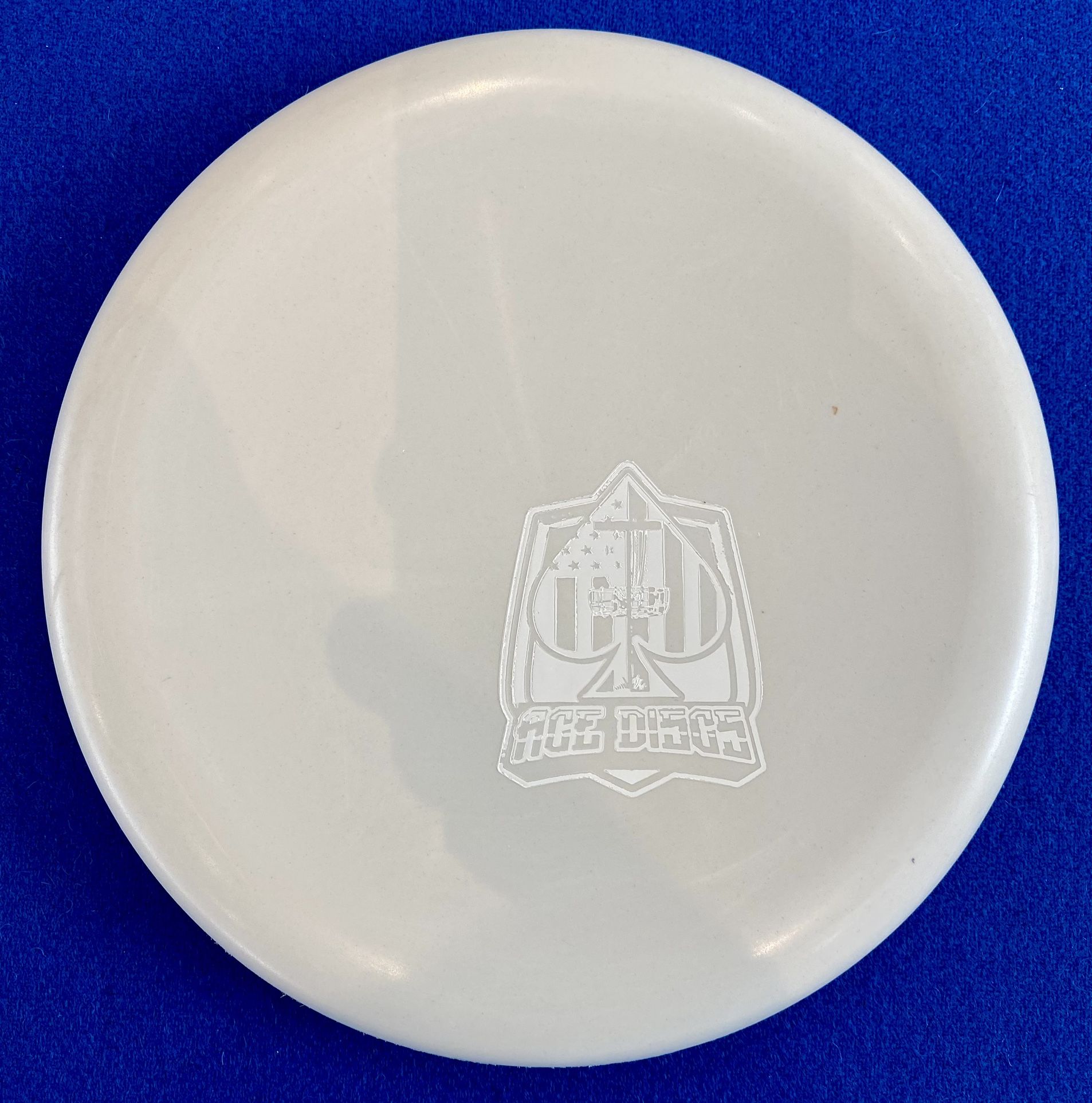 Ace Discs 173 Gram White Putter Spade Symbol Disc Golf Putt & Approach (Brand New)