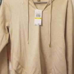 New szMeduimn Mkors Sweatshirt Biege Pet smoke free hme