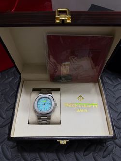 Men’s luxury watch