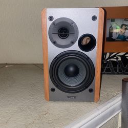 Brand New Edifier Home/computer SPEAKERS 