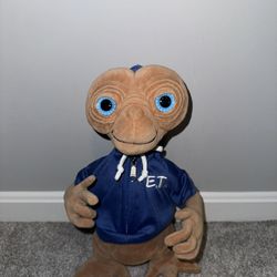 Universal Studios E.T. Extra Terrestrial with Blue Hoodie Sweatshirt 15" Plush Doll
