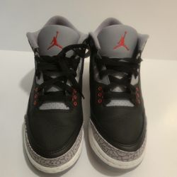 Jordan 3 Blk Cement  Sz 7y 