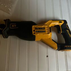 XR Reciprocating Saw Tool Only 