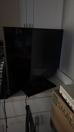 Tv with Roku