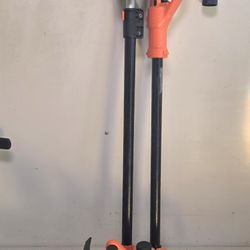 BLACK+DECKER
Chainsaw