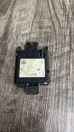 OEM | 2019 - 2026 (contact info removed)5 Chevy / Buick Rear Blind Spot Radar Module (right)