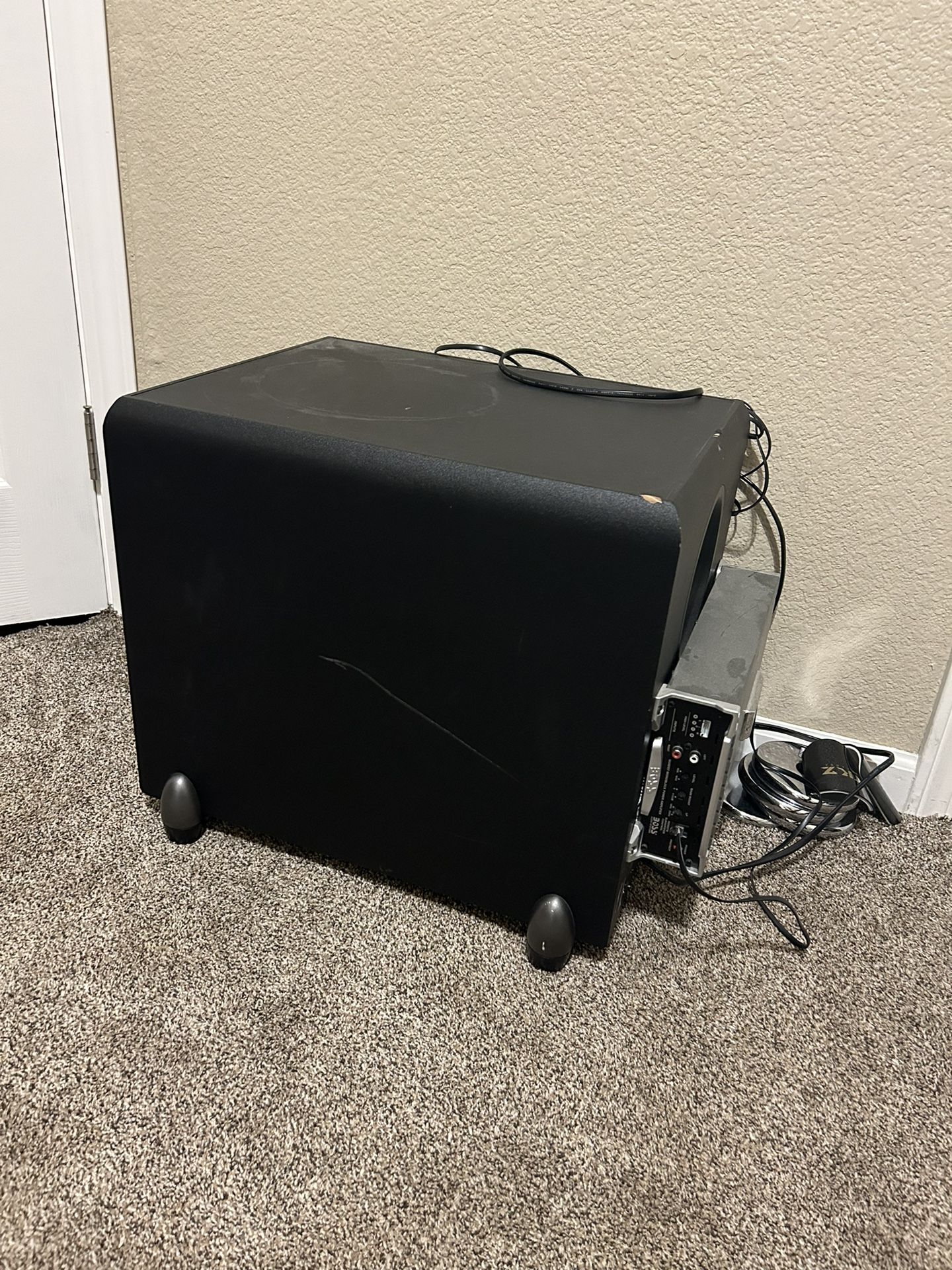 Klipsch Sub With BOSS Audio Amp
