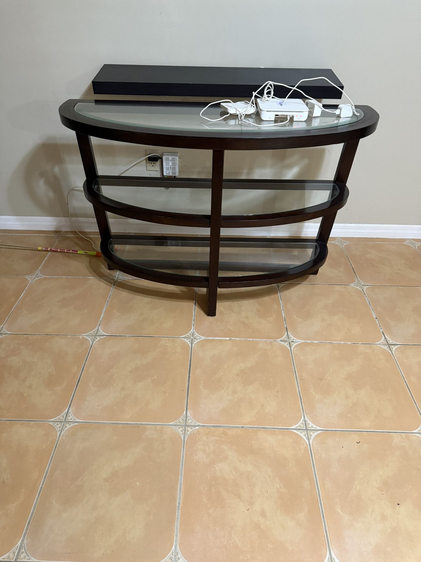 Dark Brown Consolé Table