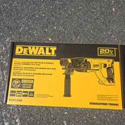 
DEWALT
20V MAX Cordless Brushless 1 in. SDS Plus D-Handle Concrete and Masonry Rotary Hammer (Tool Only)