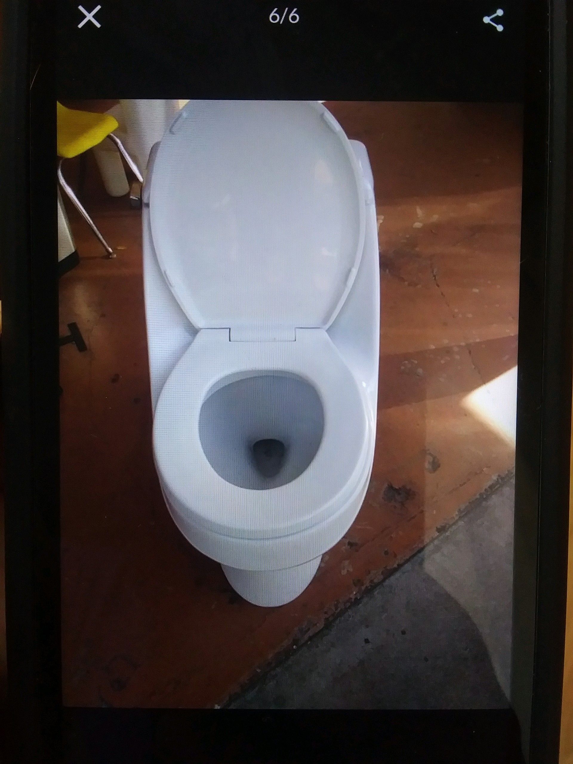 KOHLER 1.6 GALLONS /6 LITERS POR FLUSH for Sale in Fort Myers, FL OfferUp