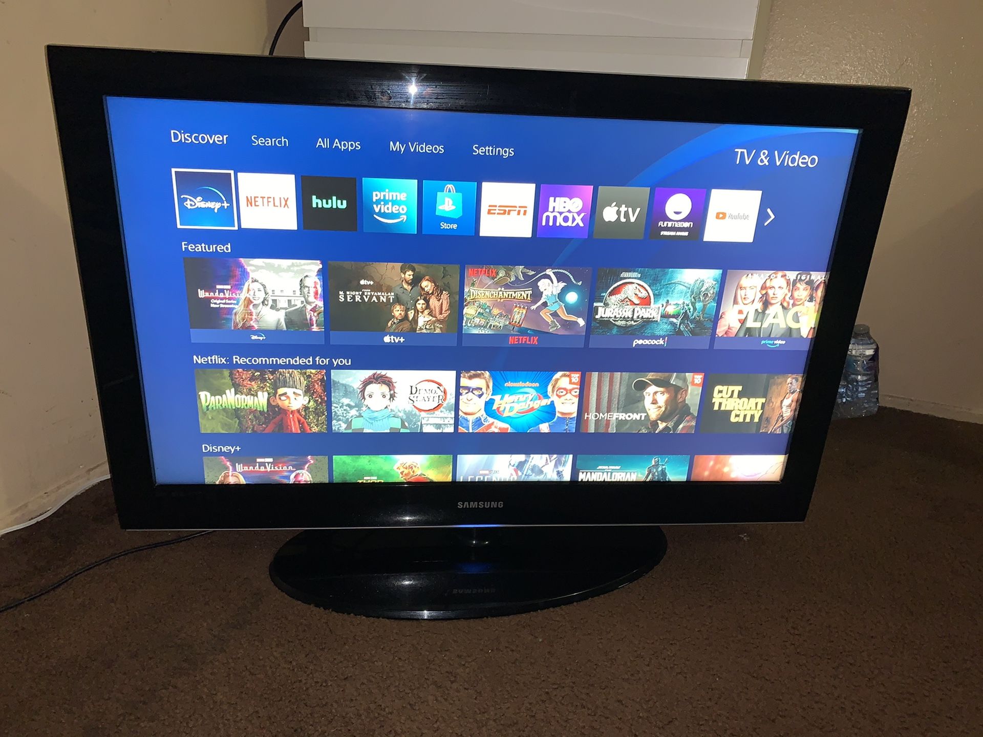 Samsung flat screen Tv (43 inch)