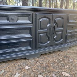 Oversized Thomasville Dresser Solid Wood Black Satin 9 Drawers 82x20x33 New