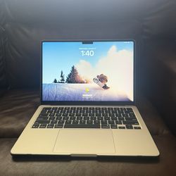 Apple- Mac Book Air 13inch