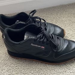Reebok Classic Sneakers Mens  Black Leather Casual Shoes Low Top Lace Up Size 11