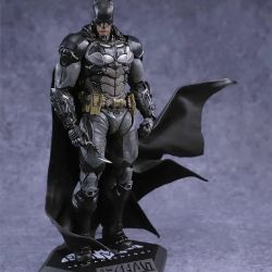 LPZZ Batman And Deathstroke Mafex Revoltech SHF Mezco 