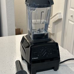 Vitamix E310 explorer professional grade blender