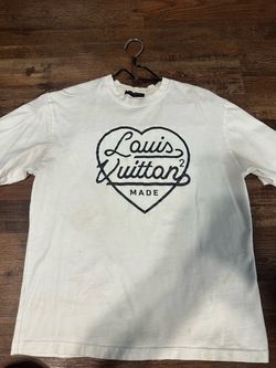 Louis Vuitton T shirt size Medium used Authentic