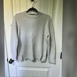 Lululemon Women’s size 4 light beige pullover sweater ribbed with front slits