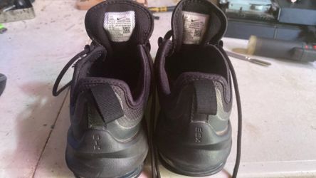 Little girls size 12 black /grey  NIKES 12c 25 firm