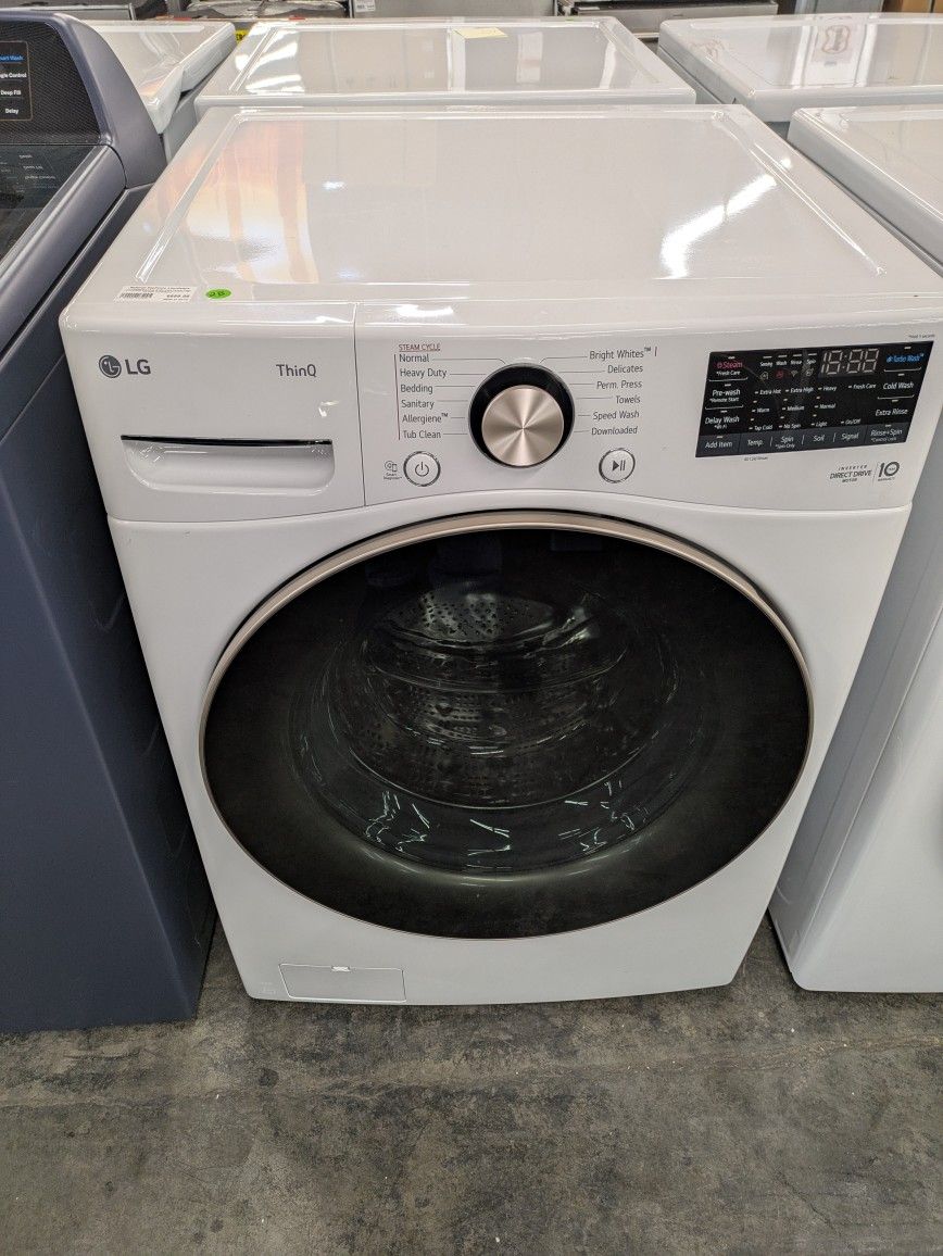 LG WM4000HWA
27 Inch Smart Front Load Washer with 4.5 Cu. Ft. Capacity