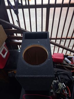 12" speaker box