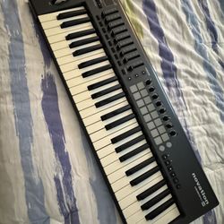 Novation Launchkey 49 MIDI Keyboard