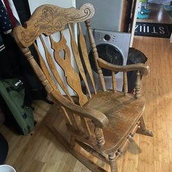 Oak Rocking Chair 