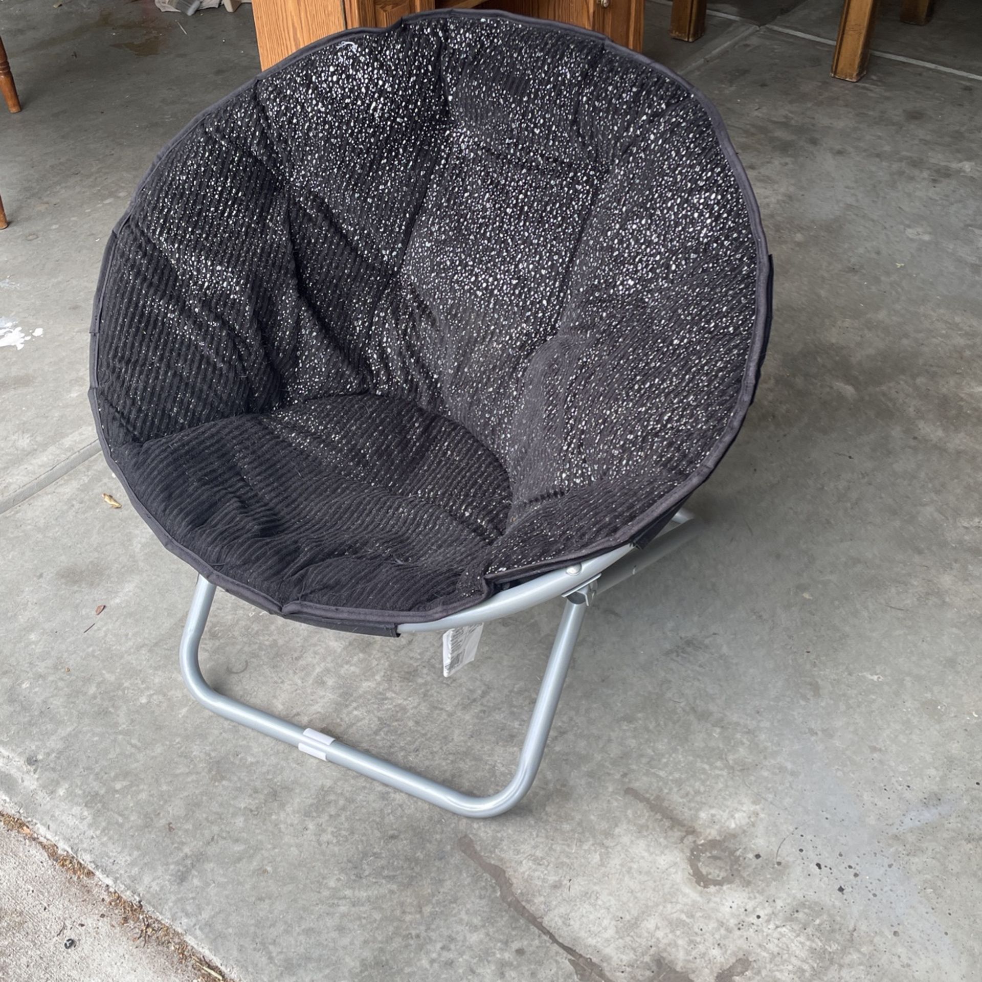 Circle Chair