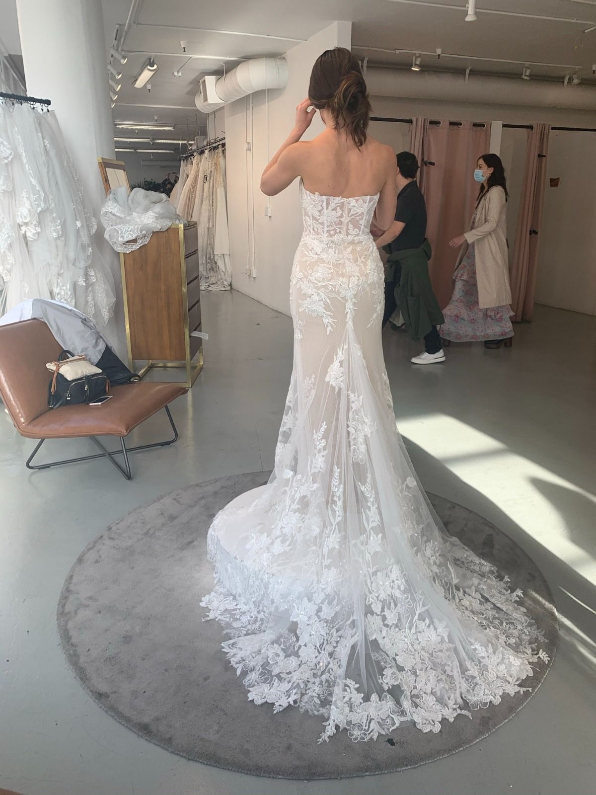 Wedding Dress (Never Worn)