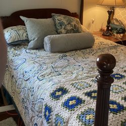 FOUR POST MAHOGANY & PILLOW TOP MATTRESS BOX SPRING NEVER SLEPT ON  
