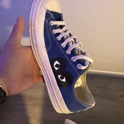 Blue Converse Commo Des (like New) 
