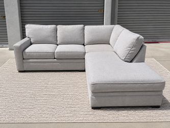 Sectional Couch (Delivery Available)
