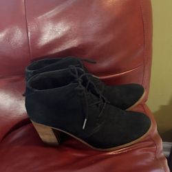 Tom’s Laced Up heel Boots