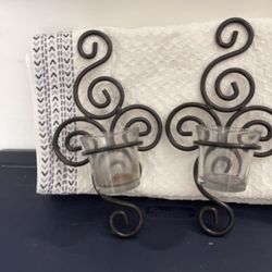 Wall sconces