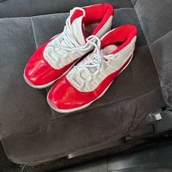 Air Jordan Cherry 11’s ($140) Size 12