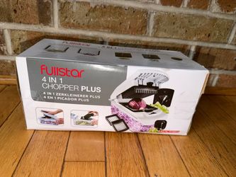 New in sealed box  4 in 1 Chopper Plus