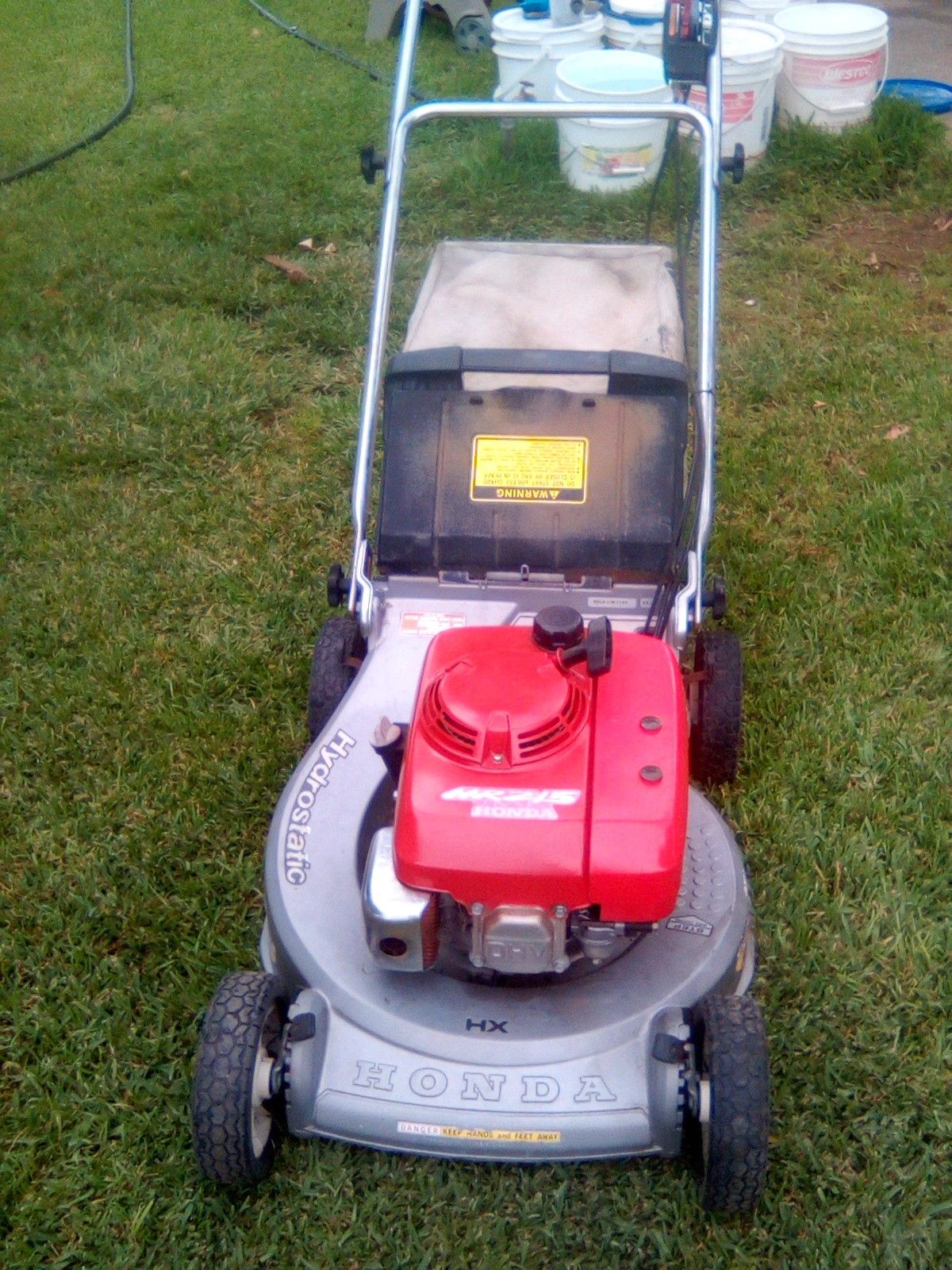 Honda hr215 commercial grade hydrostatic self propelled lawn mower 350