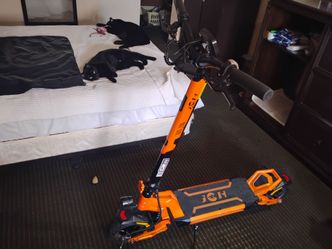 Electric scooter
