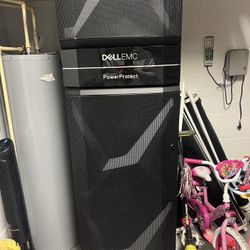 DELL SERVER RACK