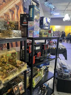 Action Figures , Disney , Airplanes , Etc .. 