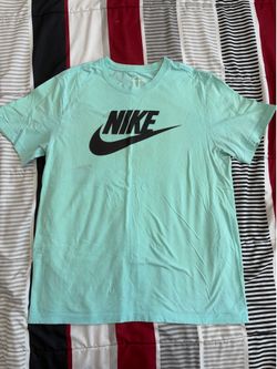 NIKE TEE SHIRT